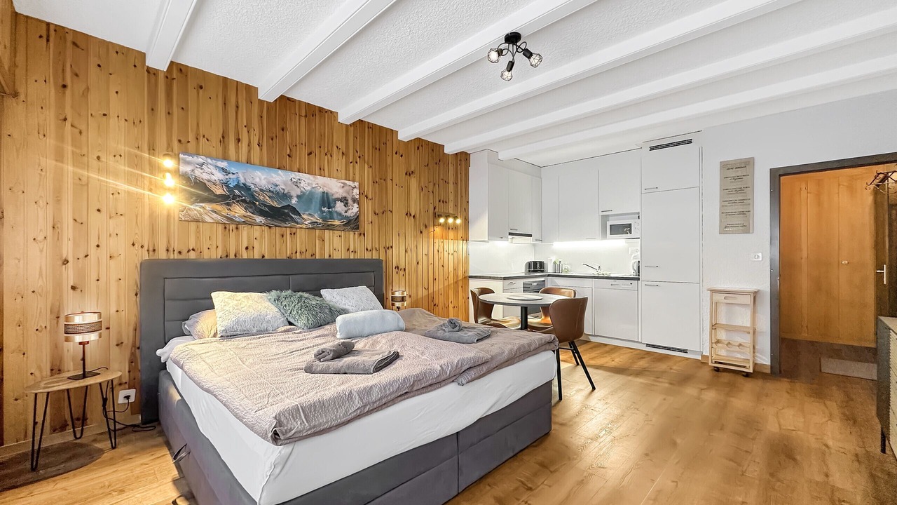 Photo of Bedroom in Vex