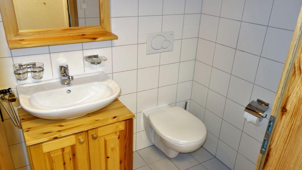 Photo of Bathroom in Saint-Pierre-de-Clages