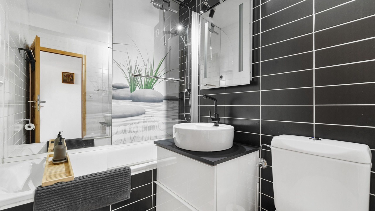 Photo of Bathroom in Noveli