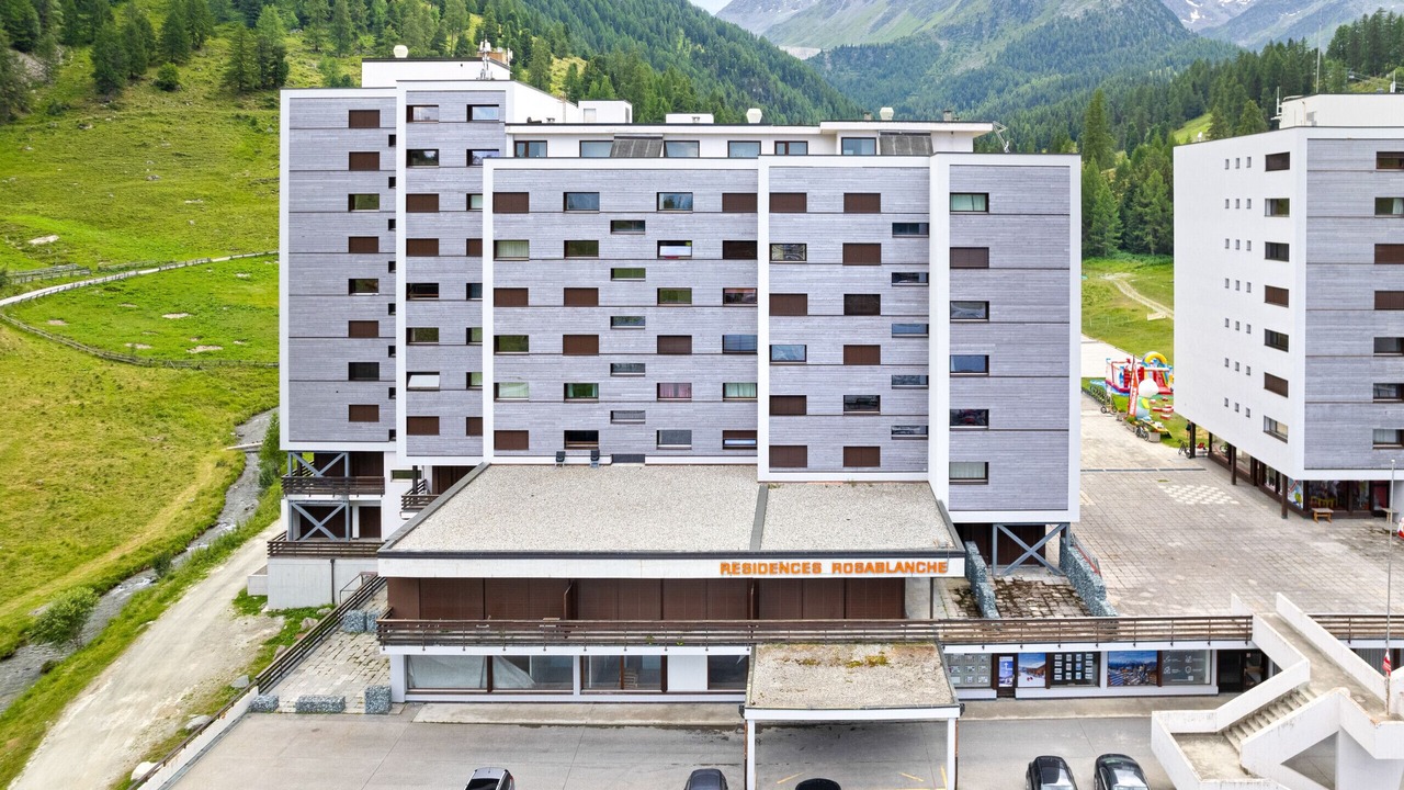 Photo of Outdoor in Noveli