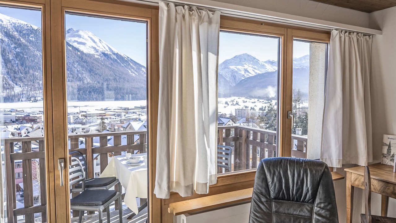 Photo of Others in Samedan