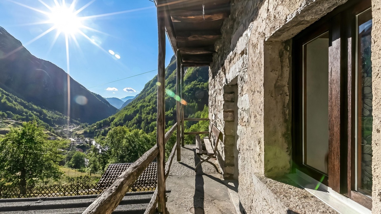 Photo of Patio Balcony in Lavertezzo