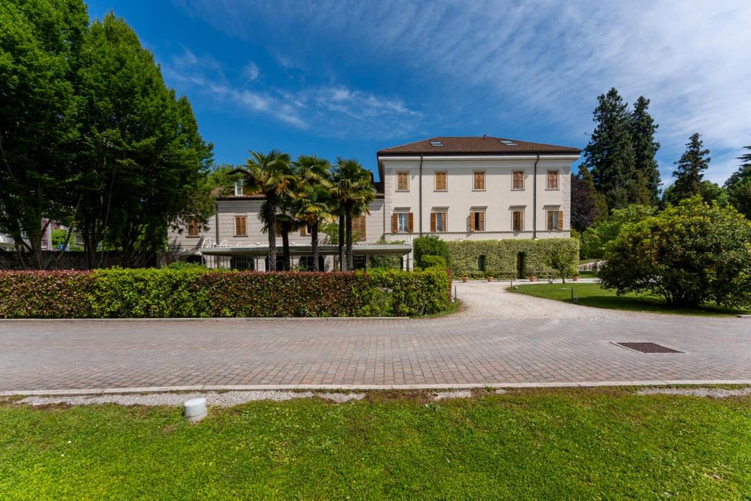 Photo of Others in Varese