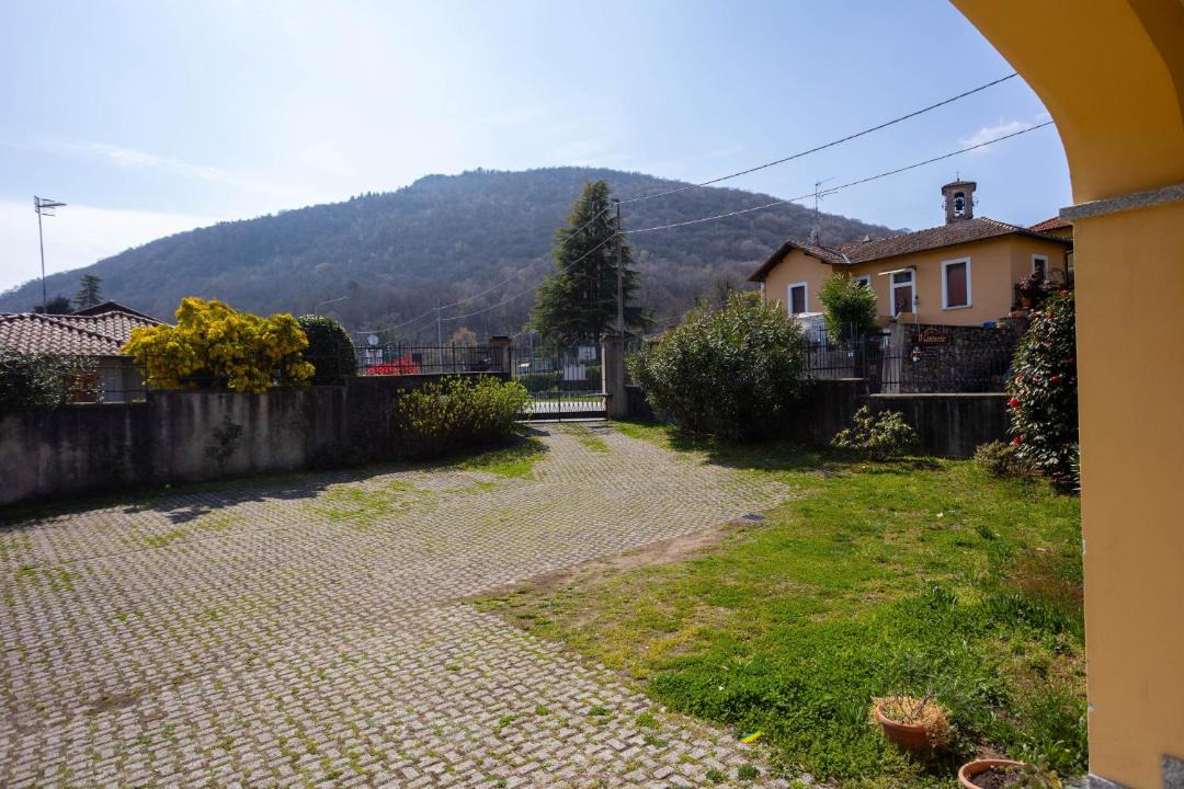 Photo of Others in Brovello
