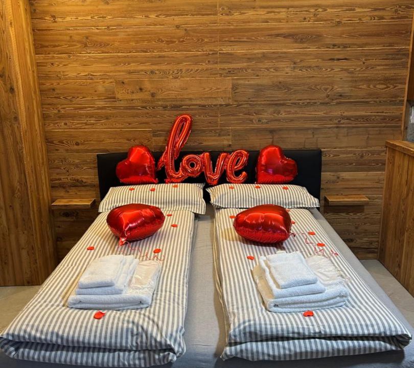 Photo of Bedroom in Serina