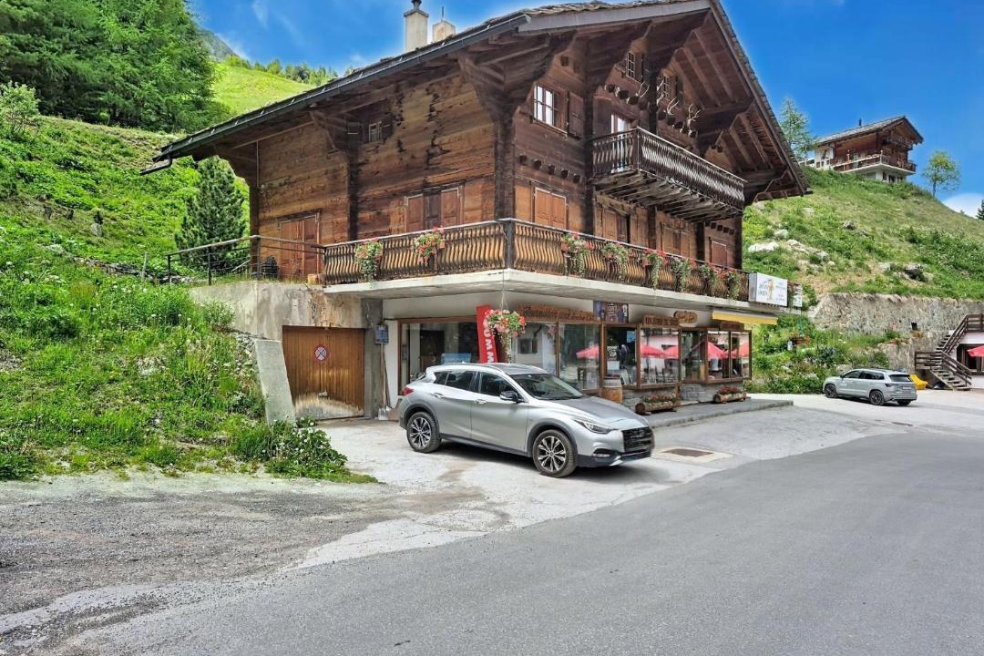 Photo of Others in Arolla