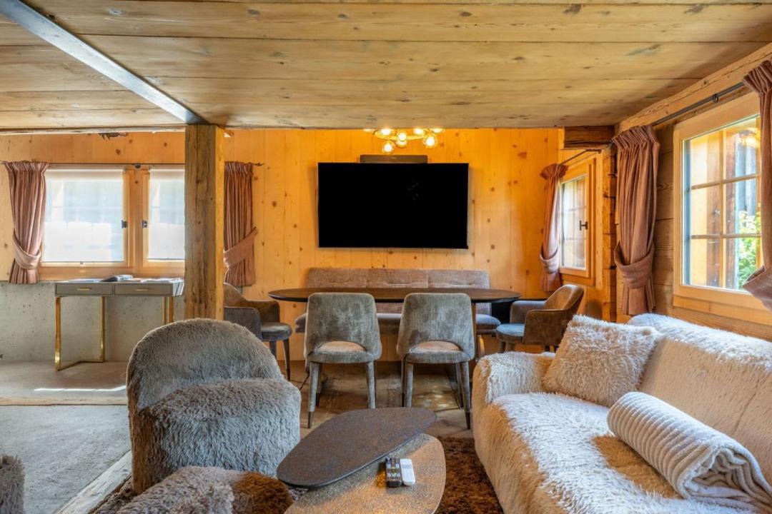 Photo of Livingroom in Zweisimmen Nr Gstaad