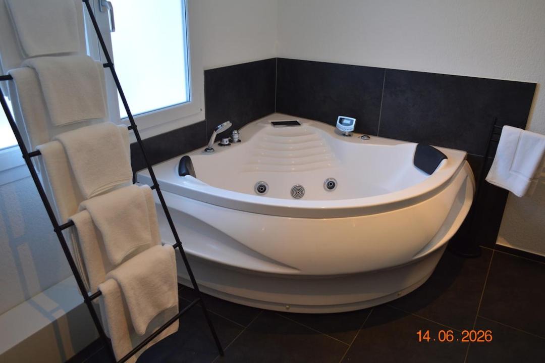 Photo of Bathroom in Gross