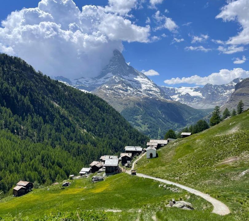 Photo of Others in Taesch