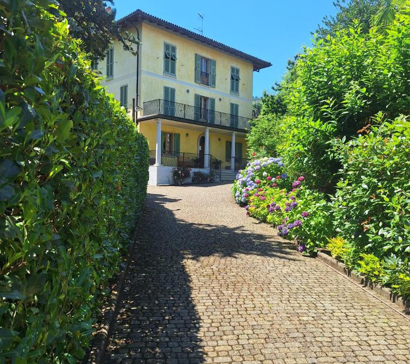 Photo of Others in Stresa
