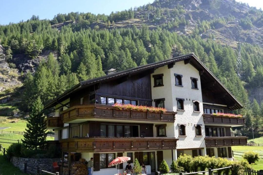 Photo of Others in Saas Grund