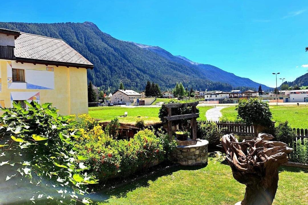 Photo of Others in Zernez