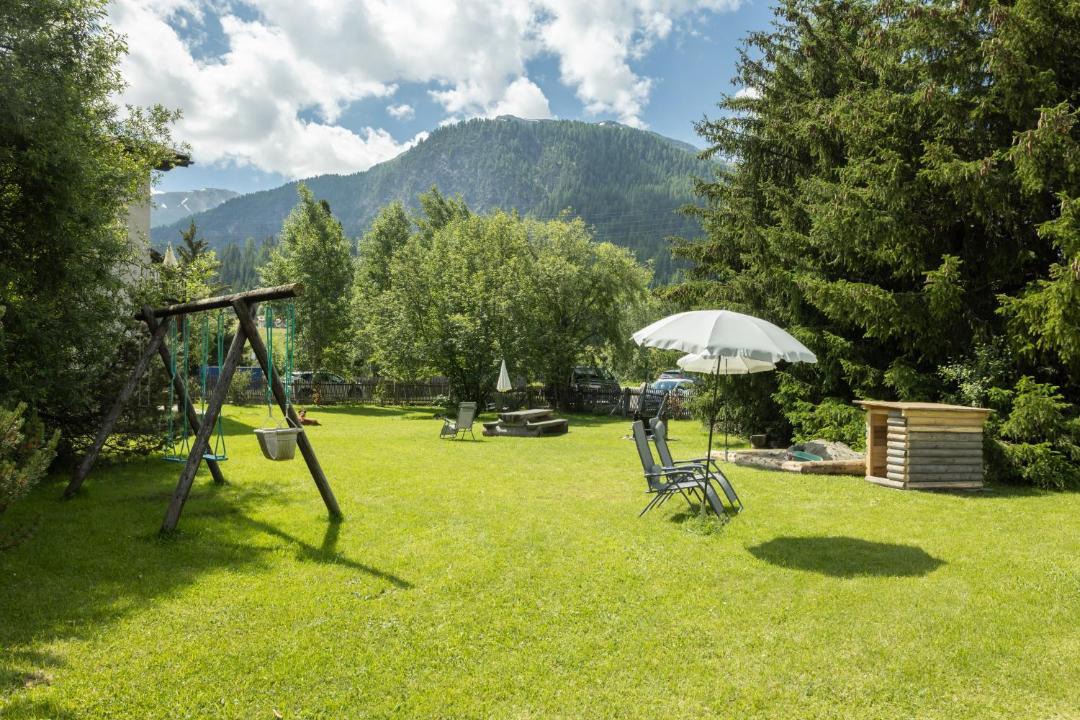 Photo of Others in La Punt-Chamues-ch