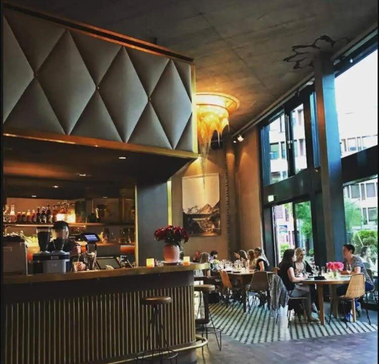Photo of Others in Werd