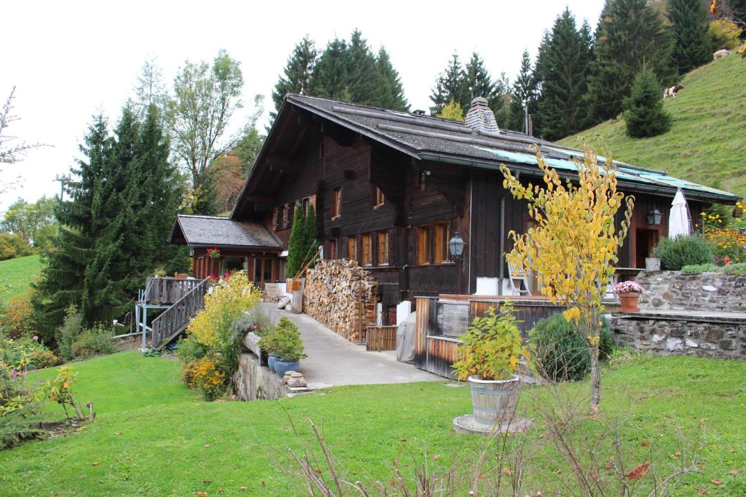 Photo of Others in Rougemont