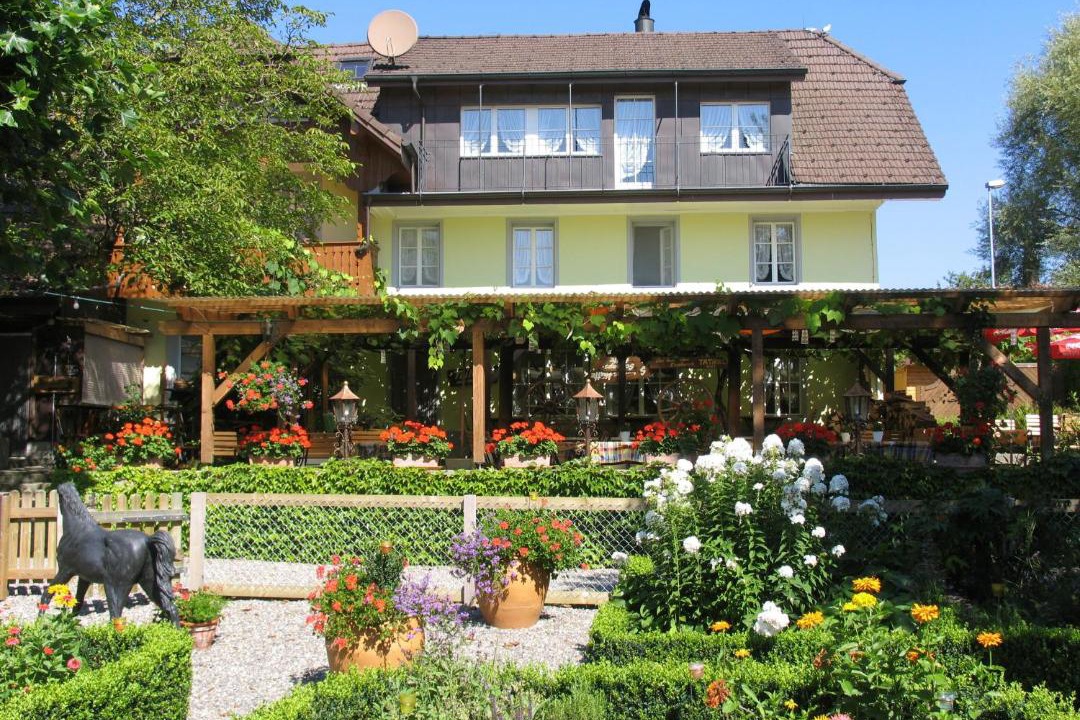 Photo of Others in Granichen