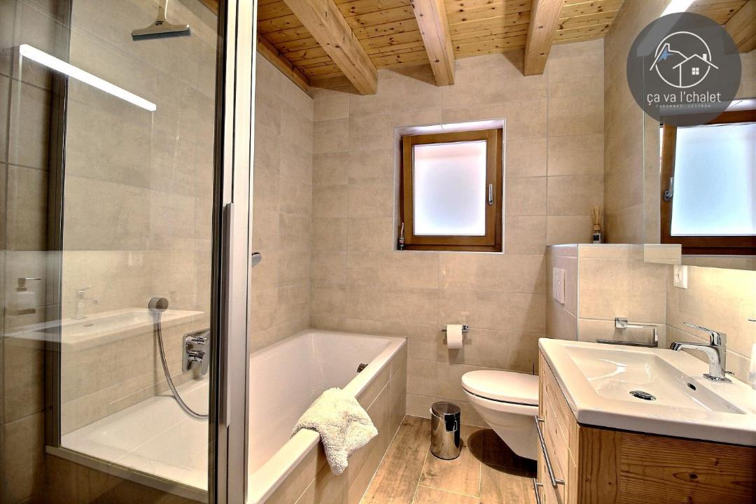 Photo of Bathroom in Ovronnaz