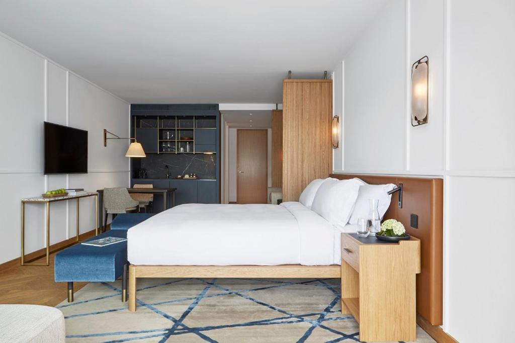 Photo of Bedroom in Horgen District