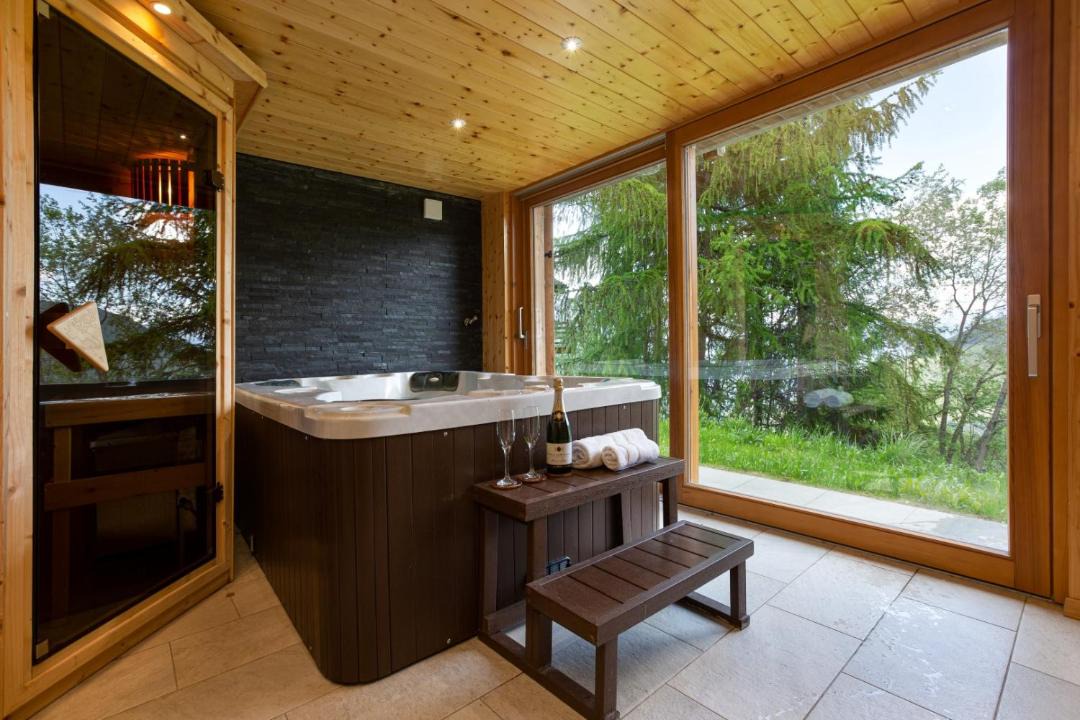 Photo of Bathroom in La Tzoumaz