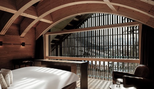Furka 3-Bedroom Signature Suite