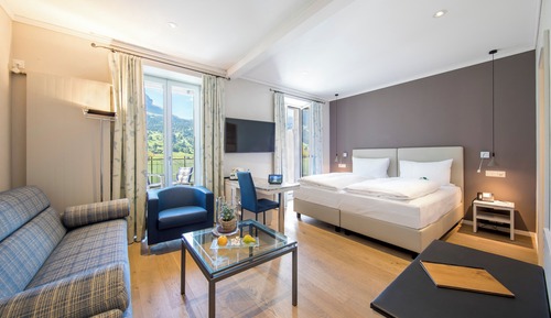 Classic - Triple Room, Balcony, Mountainview (Eiger), Air Condition