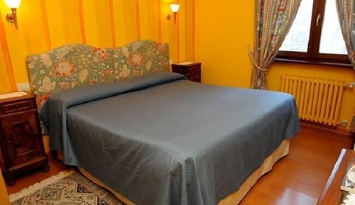 Basic Room, 1 Double Bed