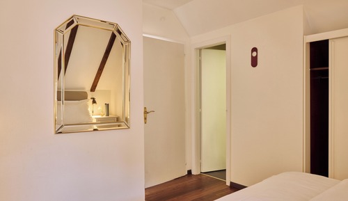 Classic Double Room, City View