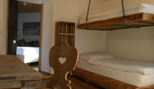 Signature Quadruple Room, 1 Bedroom, Mountain View