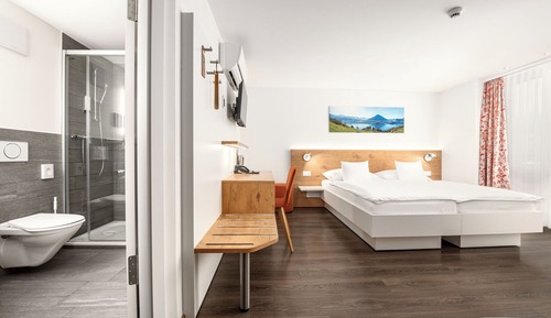 Superior Triple Room, Mountain View, Mountainside