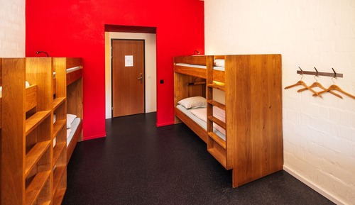 Standard Room, Shared Bathroom (Sextuple)