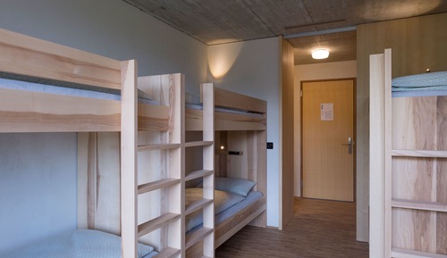 Standard Room, Shared Bathroom (Sextuple Room)