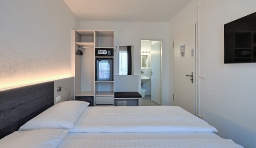 Economy Double Room, Balcony