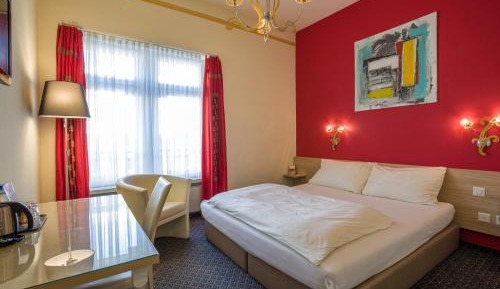 Cozy Double or Twin Room