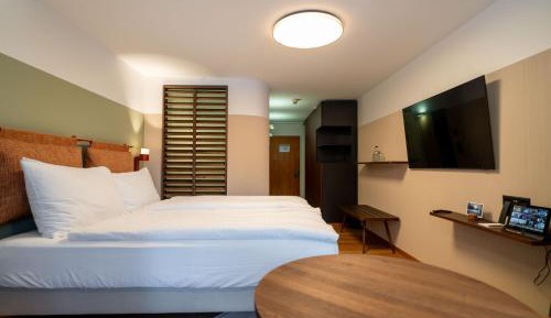 Superior Double Room with Balcony