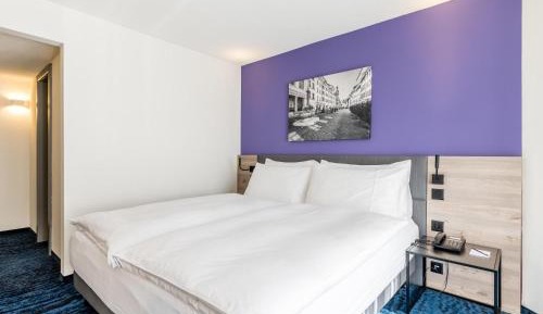 Superior Double Room with Balcony