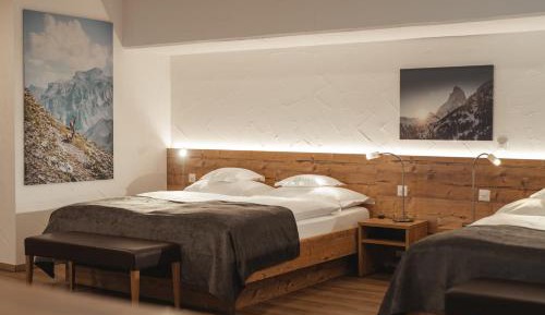 Large Room With Kitchenette - No View