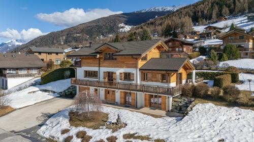 Superior Chalet