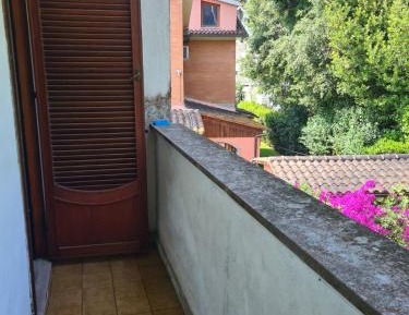 Twin Room with Balcony
