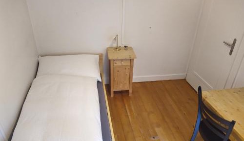 Single Room with Shared Bathroom