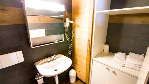 Two-Bedroom Apartment - Annex