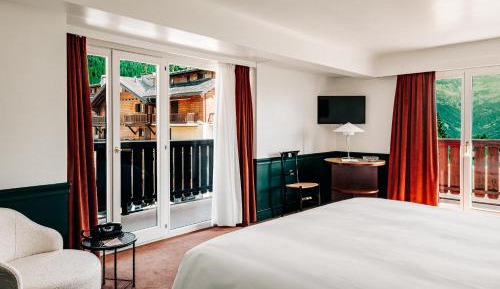 Deluxe Double Room with Balcony