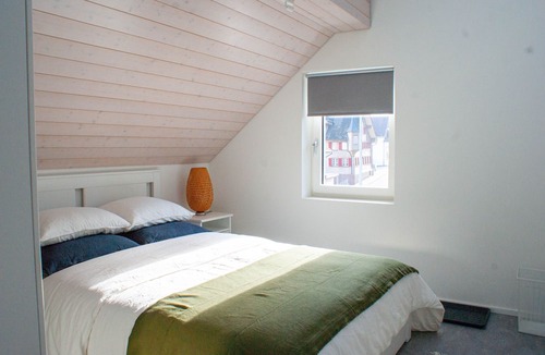 Alpnachstad House | Budget Rooms Pilatus
