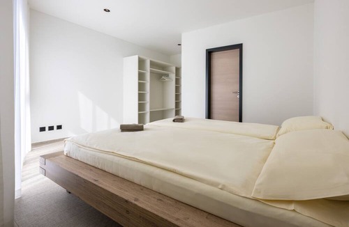 Arbedo-Castione Hotel | 6532 Smart Hotel - Self check-in