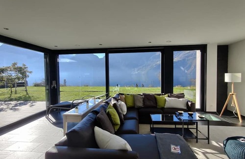 Ruetli House | Villa am See 5/Beach House