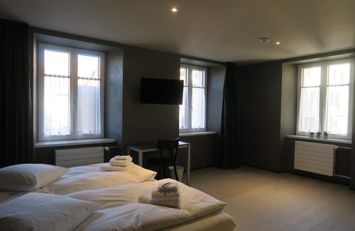 La Brevine Hotel | Hotel-de-Ville de La Brévine