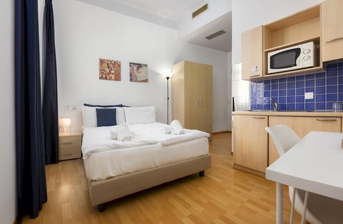 Lugano House | Lugano Center GuestHouse