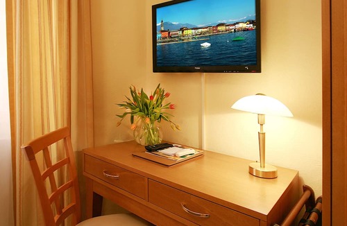 Ascona Bed & Breakfast | Hotel Garni Golf