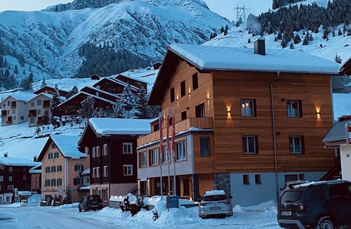 Tujetsch Hotel | Mountain Lodge Sedrun