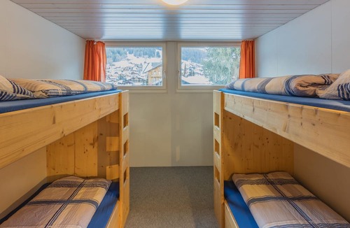 Lenk Hostel | Mountain Lodge Backpackercamp