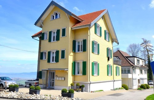 Wolfhalden Apartment | Rätia holiday flat with a view of Lake Constance